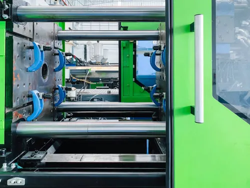 Read more about the article How Custom Plastic Components are Manufactured: Live from the Factory Floor