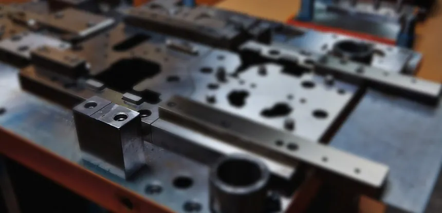 Read more about the article Precision Matters: Setting Up and Maintaining Heavy Injection Molding Dies